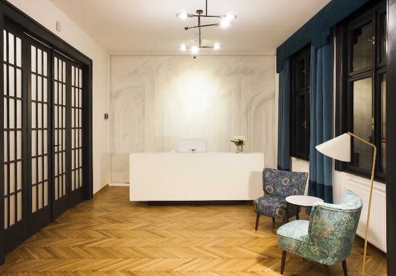 Coquette Beauty Clinique - Coiffure Timișoara - OneBooking