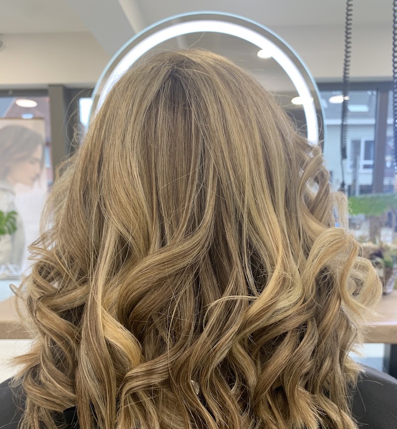 Visions of beauty - Coiffure Genk - OneBooking