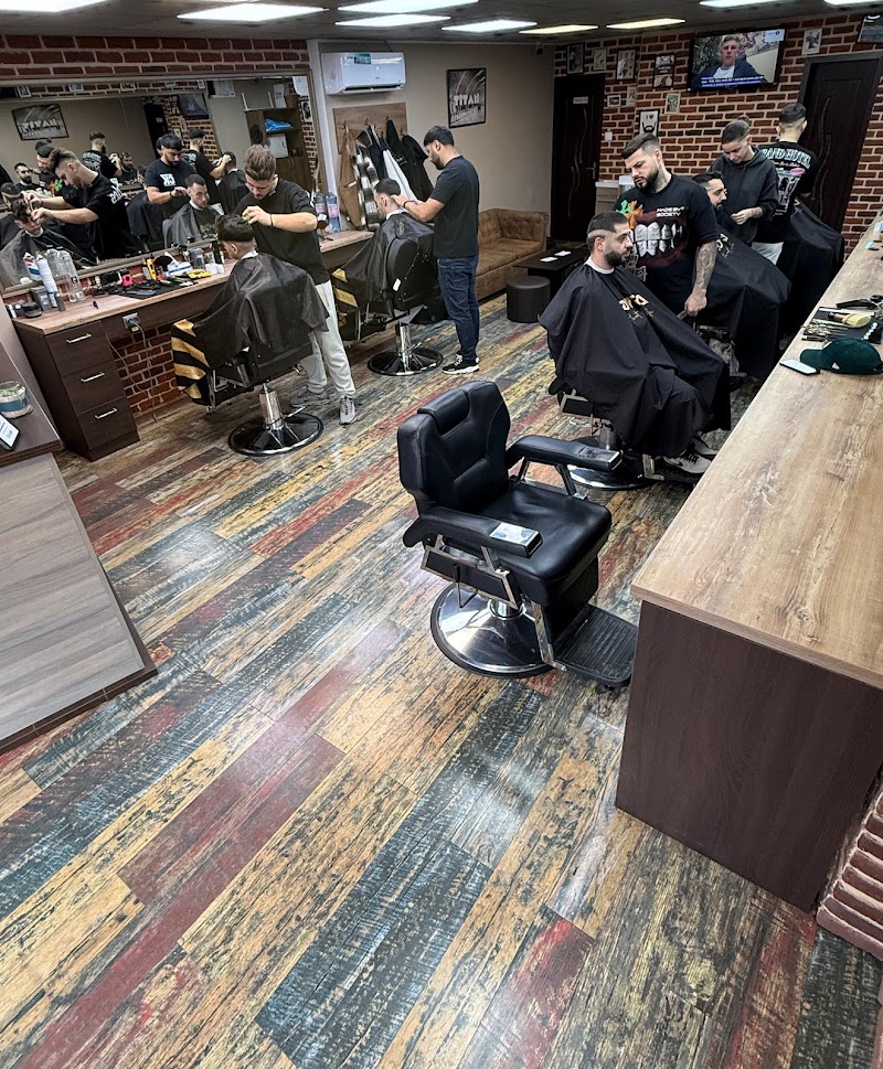 Retro Barbershop - Titan - Coiffure Bucharest - OneBooking