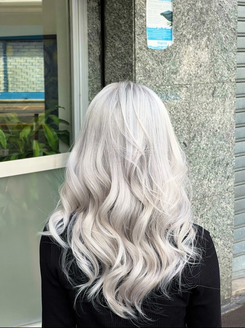 ZOOM Hair Salon - Coiffure Brescia - OneBooking