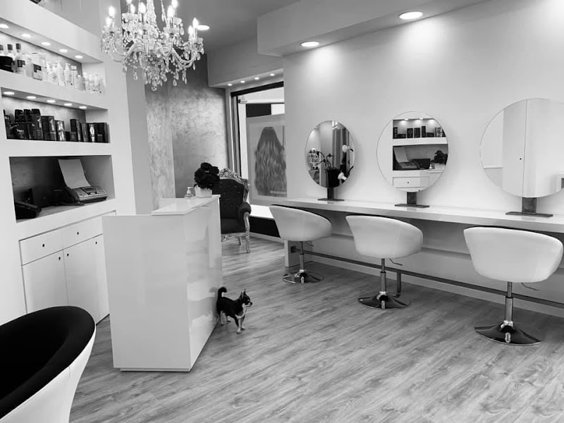 New Fashion Parrucchieri di Santoro Mariella - Coiffure Bergamo - OneBooking