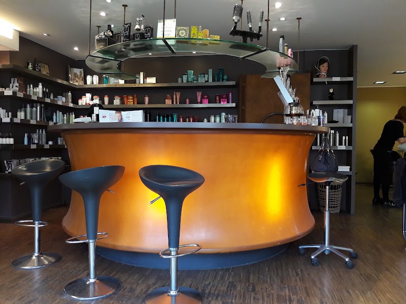 Carré Coiffure & Bros Barbier ✂💈 - Coiffure Ostend - OneBooking