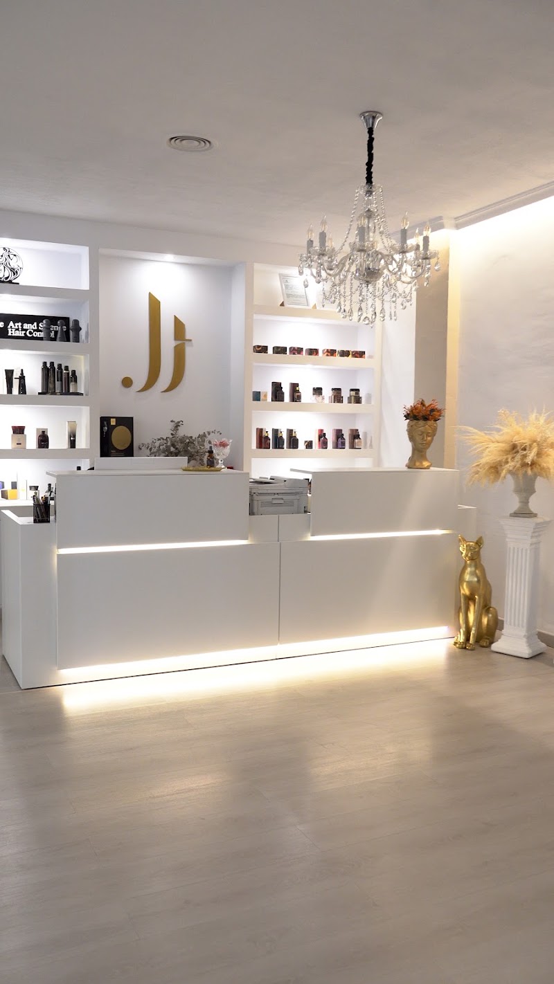 JOSE TABAS Hair Colorist & Beauty Lounge - Coiffure Córdoba - OneBooking