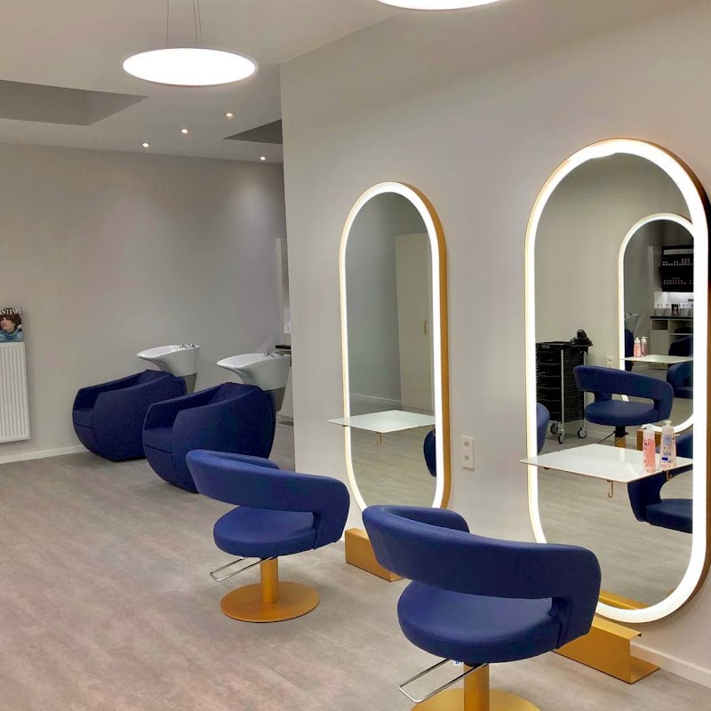 Royal Secret Salon - Coiffure Munich - OneBooking