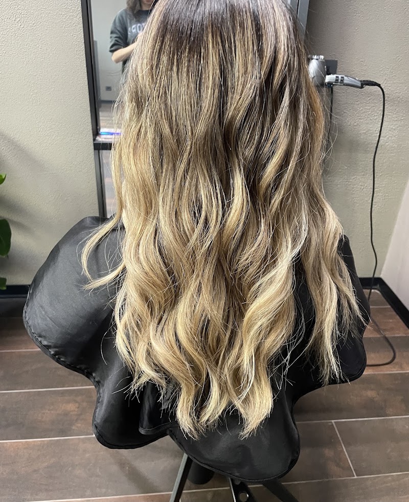 HITCH Hair Salon - Coiffure Florence - OneBooking