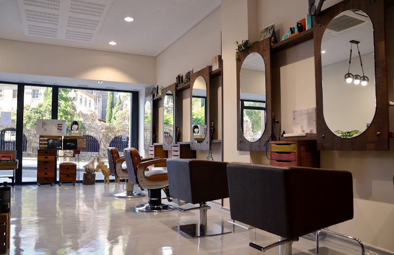 Peluquería iYop's Hair+D - Coiffure Valladolid - OneBooking