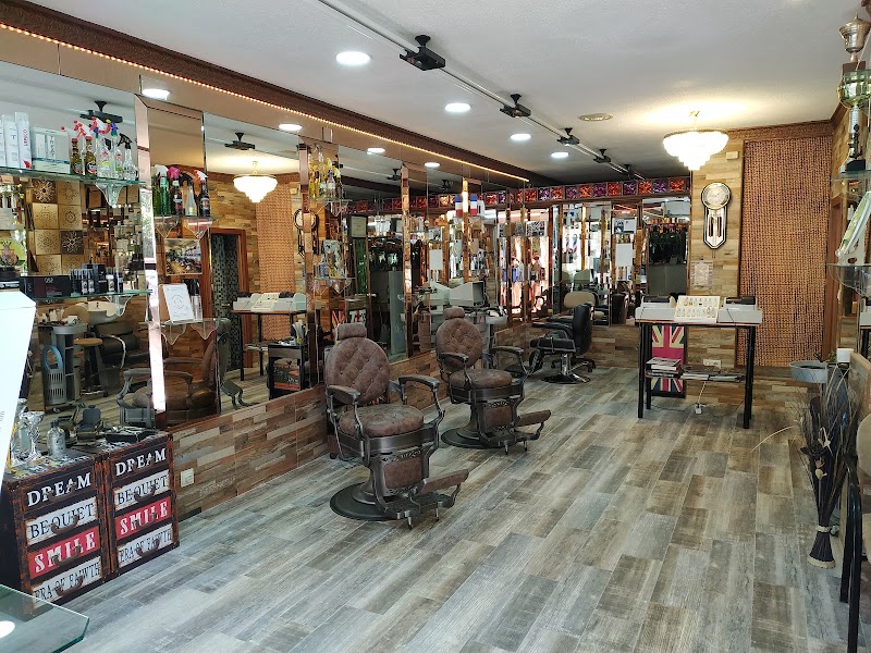 Peluquería barbería Juan Rujula - Coiffure Córdoba - OneBooking