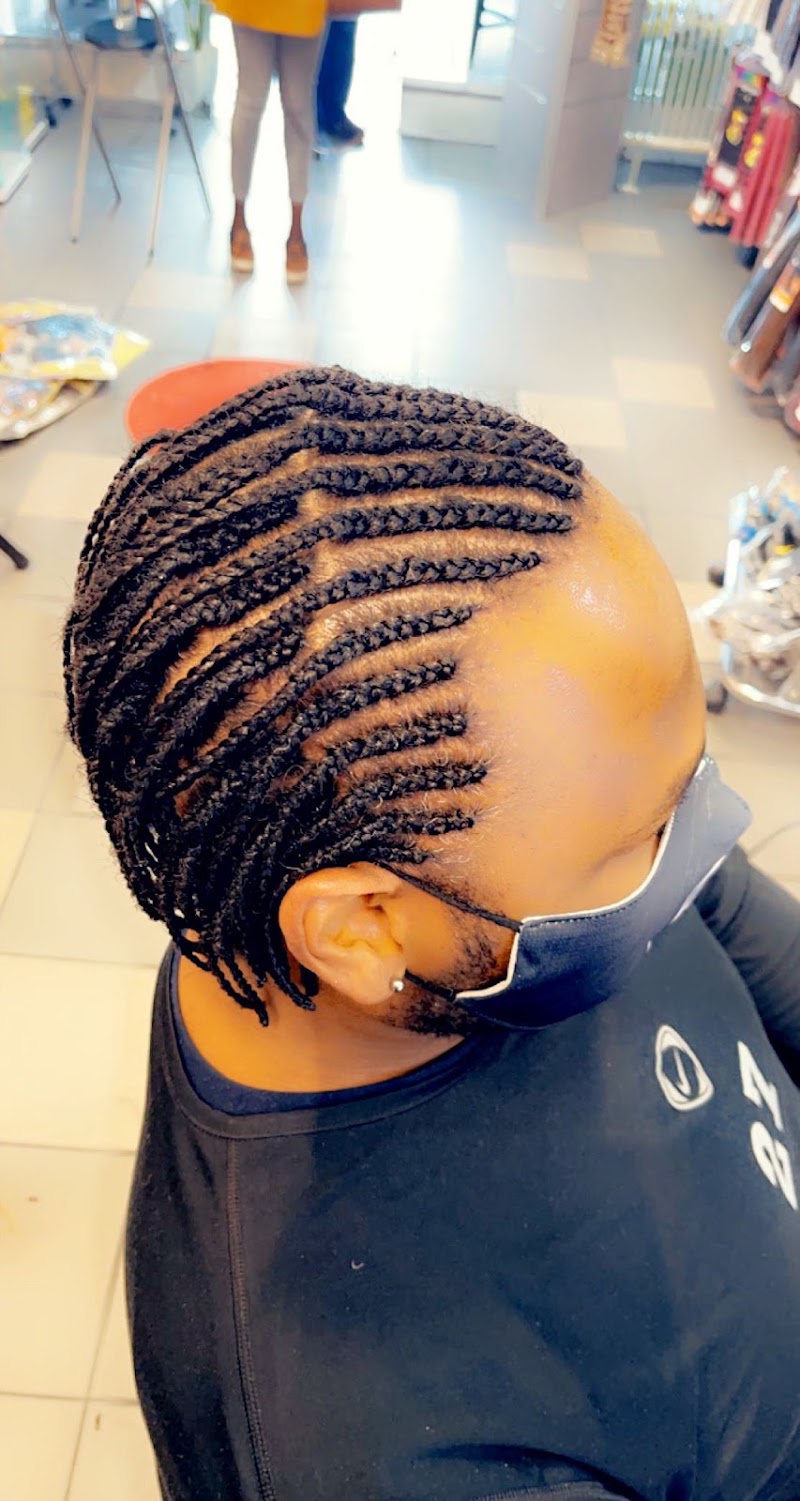Clara fashion hairs - Coiffure Liège - OneBooking