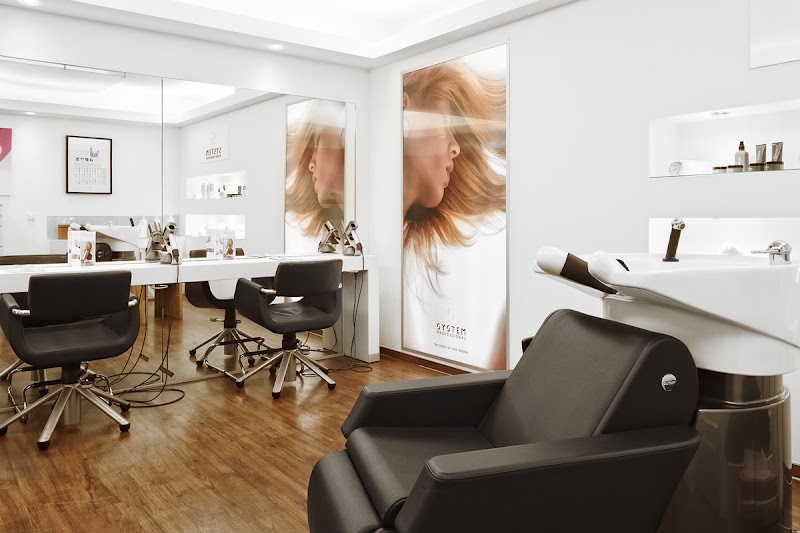 mod's hair Cologne - Coiffure Cologne - OneBooking