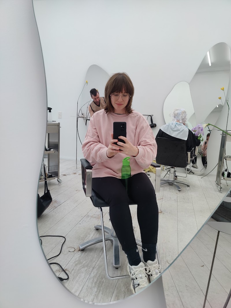 Salon Vega - Coiffure Brussels - OneBooking
