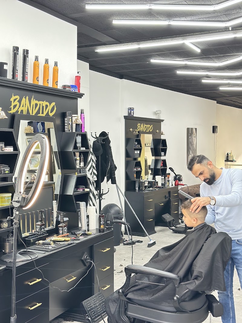 M.Sulyman - Coiffure La Louvière - OneBooking
