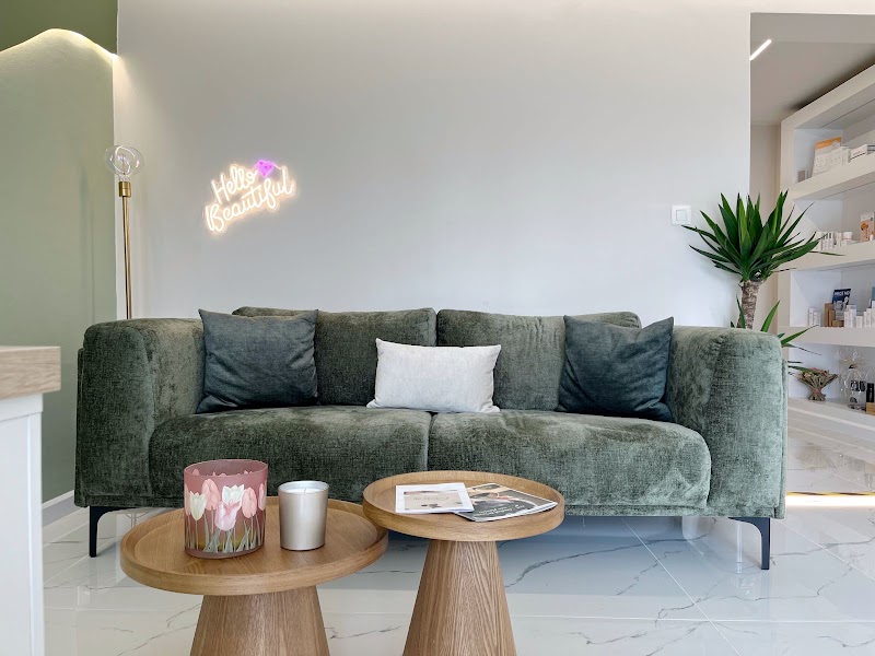 The Lashbrow Boutique - Coiffure Lokeren - OneBooking