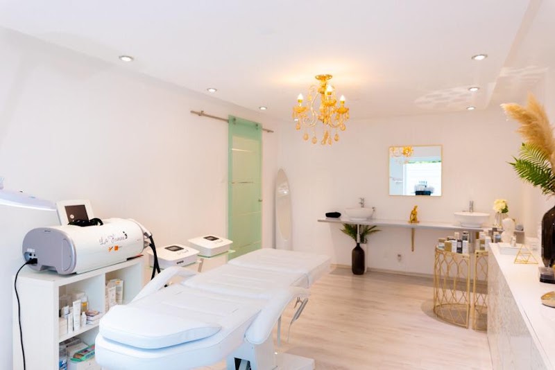 La Femme Parfaite - Salon Focsani - Coiffure Focșani - OneBooking