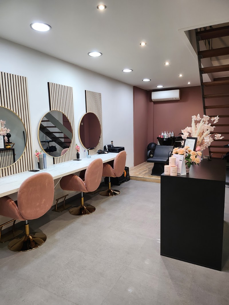 Andonella's Hair Lab - Coiffure Genk - OneBooking