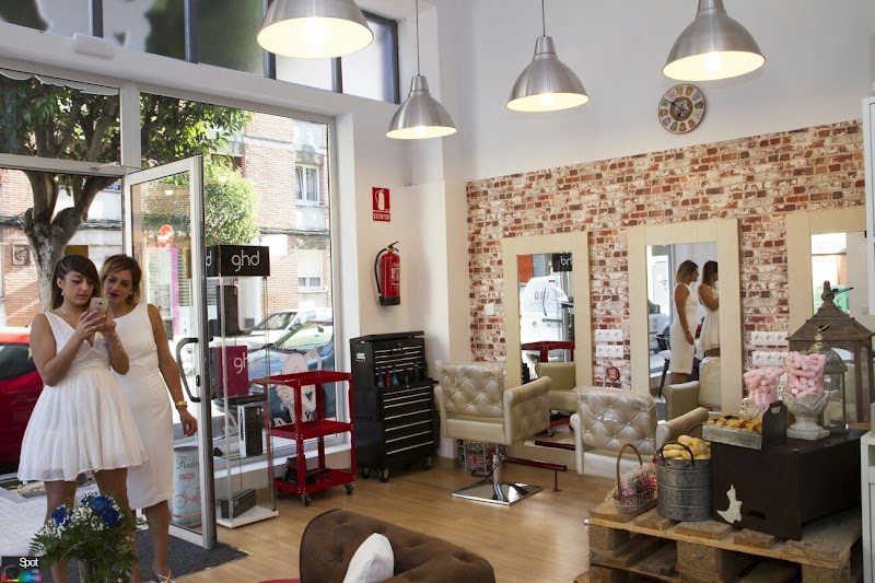 la pelu unisex gijon - Coiffure Gijón - OneBooking