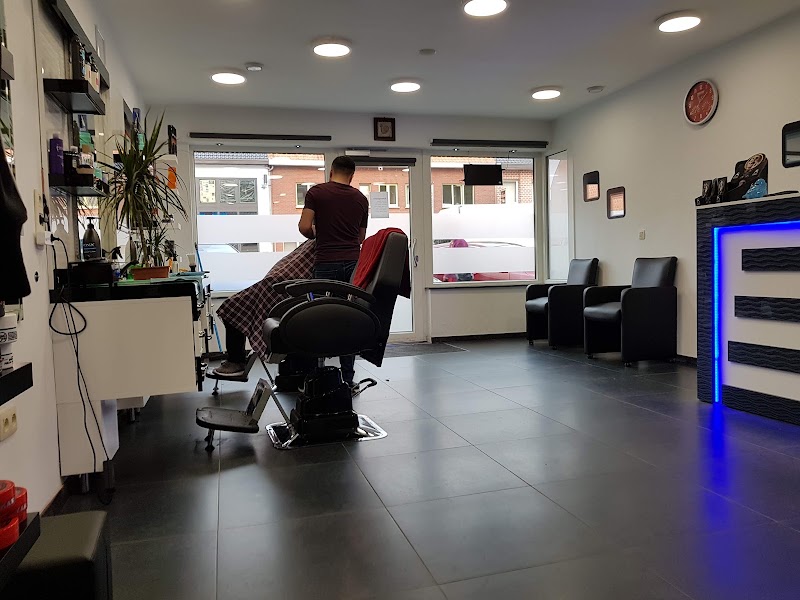 Herenkapsalon Yuksel - Genk - Coiffure Genk - OneBooking