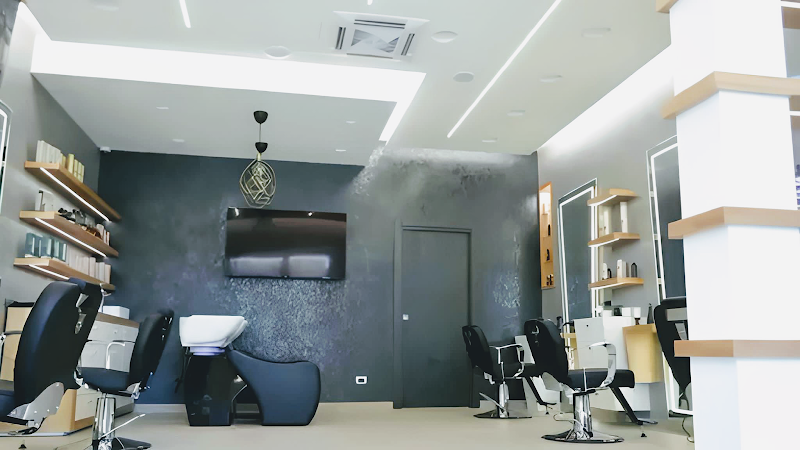 Parrucchieri Del Sole - Coiffure Giugliano In Campania - OneBooking