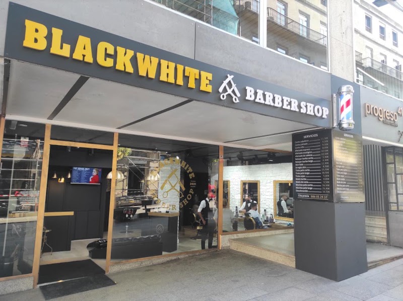 Blackwhite Barber Shop - Coiffure Vigo - OneBooking